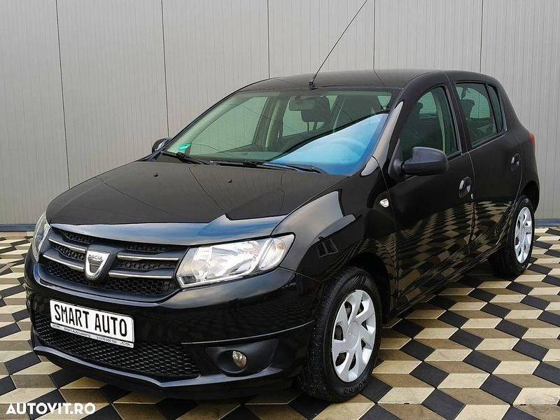 Second-hand Dacia Sandero Lauréate 90 CP (66 kW) 2013 Culoarenegru Hatchback