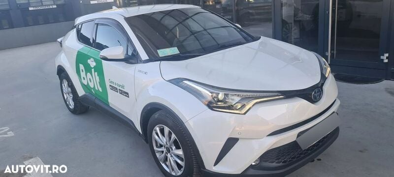 Alb Utilizat 2018 Toyota C-HR SUV | 17.950 EUR (Preț OK) - Imagine 1/4