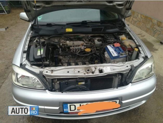 Second-hand Opel Astra 84 CP (61 kW) 2002 Berlinǎ