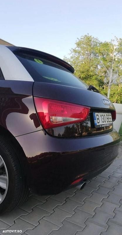 Second-hand Audi A1 Admired 90 CP (66 kW) 2013 Culoarerosu Hatchback