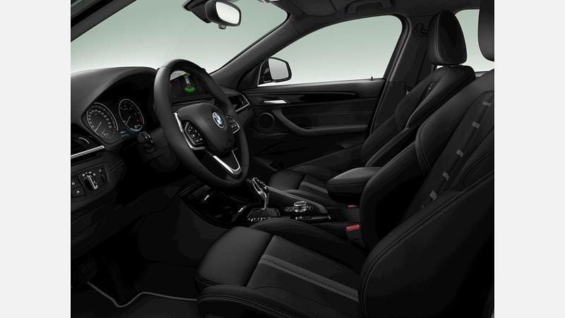 Second-hand BMW X2 Advantage 190 CP (139 kW) 2022 Skyscraper grey metallic metalizat SUV