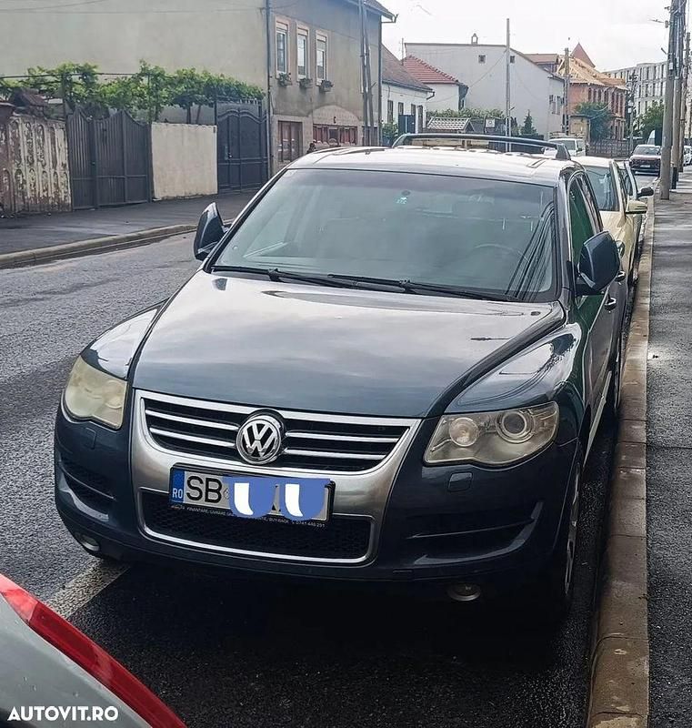 Culoaregri Utilizat 2007 VW Touareg SUV | 6.000 EUR (Preț OK) - Imagine 1/4
