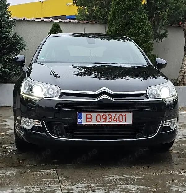 Second-hand Citroën C5 241 CP (177 kW) 2013 Negru Berlinǎ
