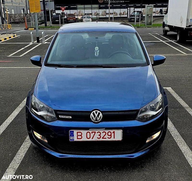 Culoarealbastru Utilizat 2015 VW Polo | 6.350 EUR (Preț OK) - Imagine 1/4