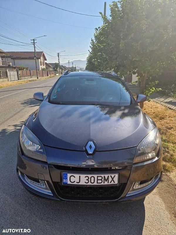 Gri Utilizat 2012 Renault Mégane GrandTour Break | 4.500 EUR (Preț OK) - Imagine 1/4