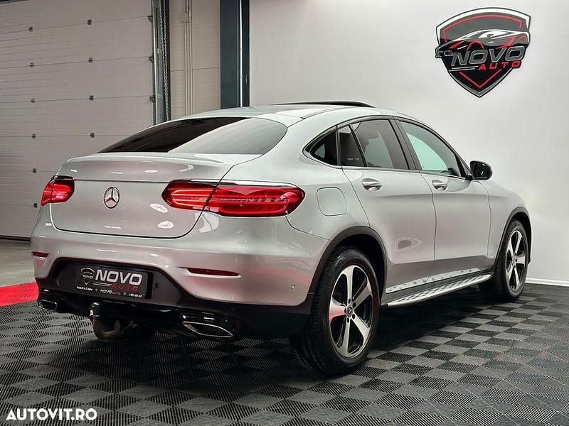 Second-hand Mercedes GLC220 170 CP (125 kW) 2017 Culoareargint Coupe