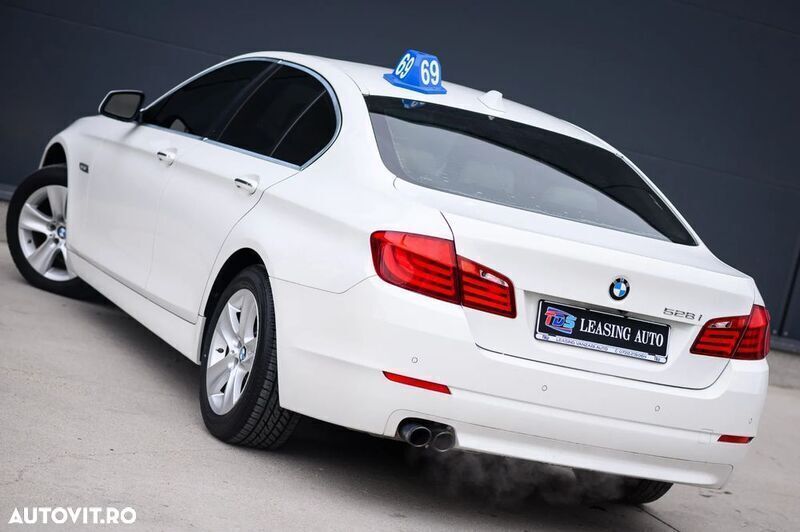 Second-hand BMW 528 245 CP (180 kW) 2012 Alb Berlinǎ