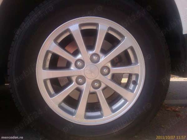 Second-hand Mitsubishi ASX Invite 117 CP (86 kW) 2010 Alb SUV