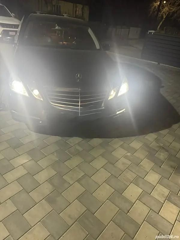 Utilizat 2012 Mercedes A220 Berlinǎ | 8.300 EUR - Imagine 1/4