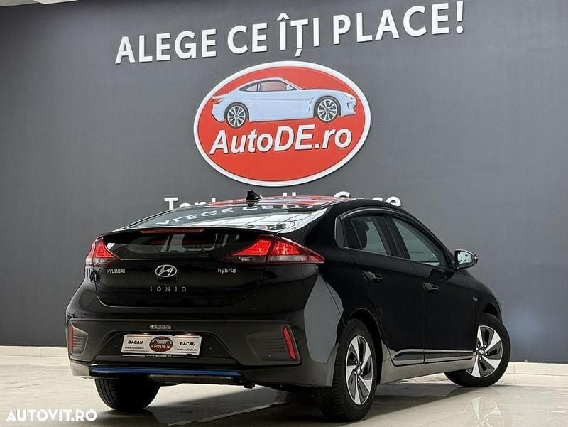 Second-hand Hyundai Ioniq 104 CP (76 kW) 2018 Culoarenegru Hatchback
