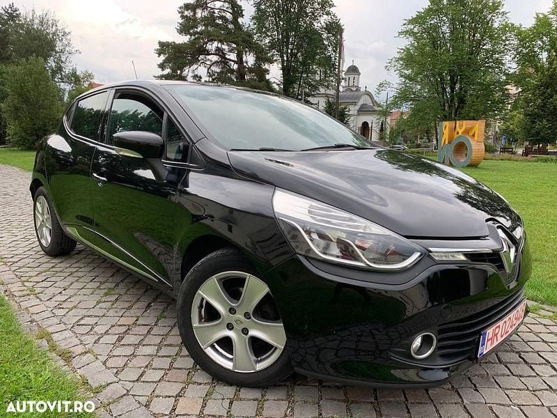 Culoarenegru Utilizat 2018 Renault Clio IV LIMITED Hatchback | 10.200 EUR (Puțin scump) - Imagine 1/4