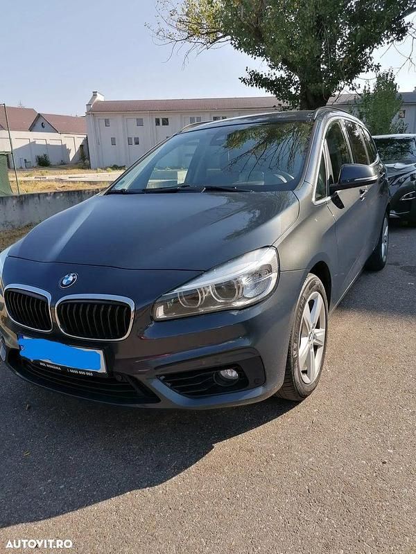 Culoarealbastru Second-hand 2015 BMW 218 Luxury Line Monovolum | 10.700 EUR (Preț OK) - Imagine 1/4