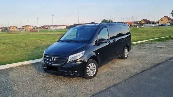 Negru Utilizat 2020 Mercedes Vito Monovolum | 18.900 EUR (Preț OK) - Imagine 1/4