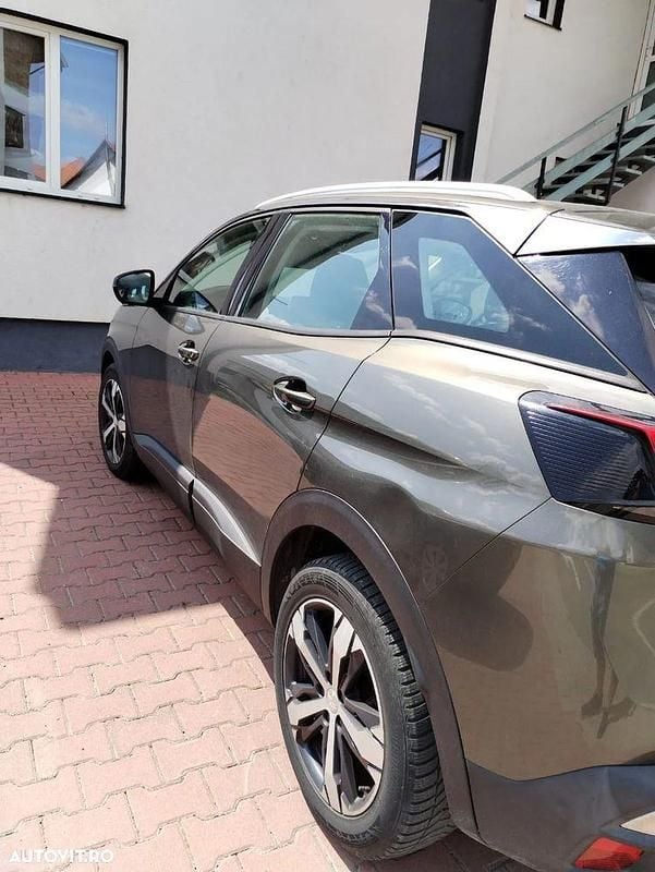 Second-hand Peugeot 3008 Active 130 CP (95 kW) 2017 Culoaregri SUV