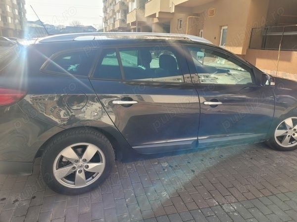 Second-hand Renault Mégane III 110 CP (80 kW) 2010 Negru Break
