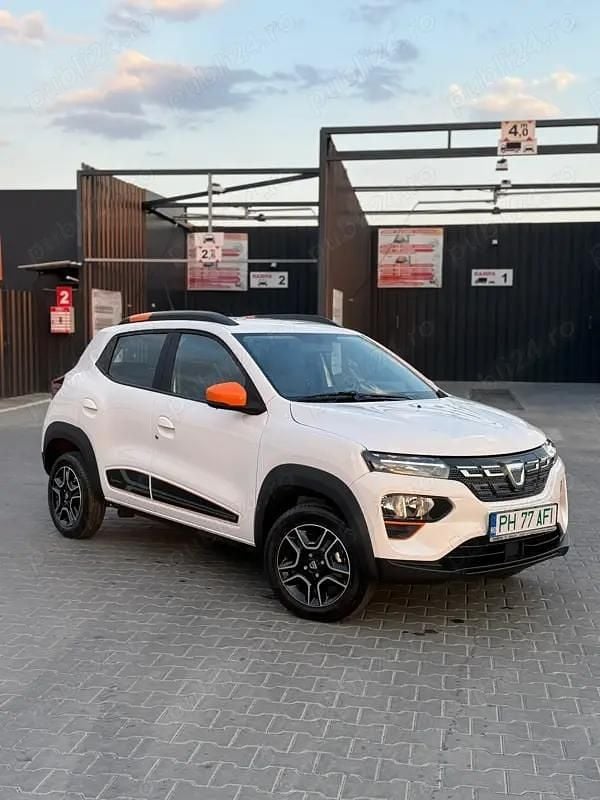 Utilizat 2022 Dacia Spring Hatchback | 9.900 EUR (Preț bun) - Imagine 1/4