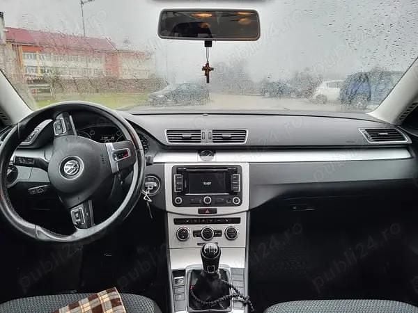 Second-hand VW Passat 105 CP (77 kW) 2013 Break