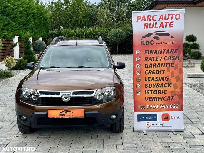 Culoaremaro Utilizat 2013 Dacia Duster Lauréate SUV | 6.150 EUR (Preț OK) - Imagine 1/4