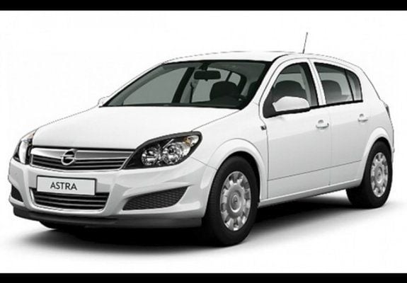 Alb Utilizat 2005 Opel Astra Hatchback | 2.100 EUR (Preț OK) - Imagine 1/1