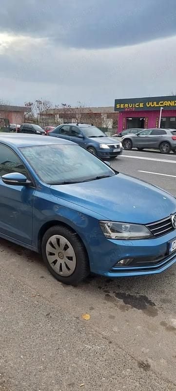 Second-hand VW Jetta Style 105 CP (77 kW) 2017 Berlinǎ