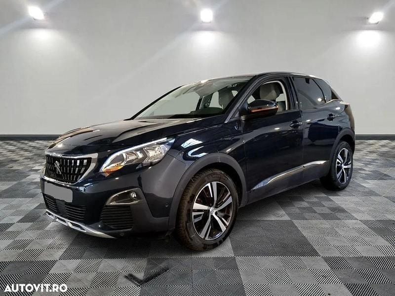 Alb Utilizat 2019 Peugeot 3008 Allure SUV | 13.000 EUR (Super Preț) - Imagine 1/4