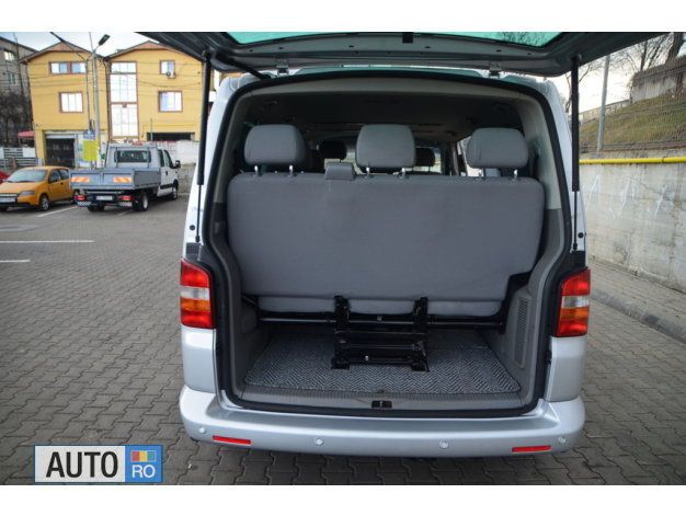 Second-hand VW Caravelle 131 CP (96 kW) 2005 Monovolum