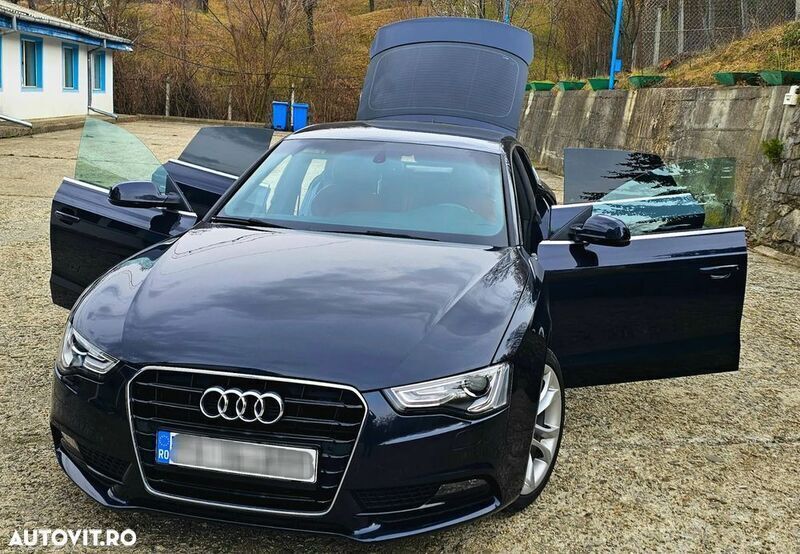 Negru Utilizat 2015 Audi A5 Sportback Berlinǎ | 12.850 EUR (Preț OK) - Imagine 1/4