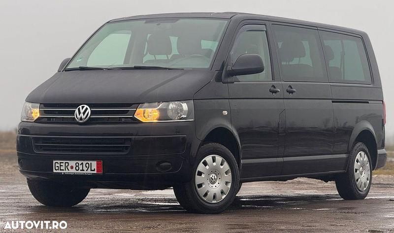 Second-hand VW Transporter 140 CP (102 kW) 2015 Culoarenegru Van
