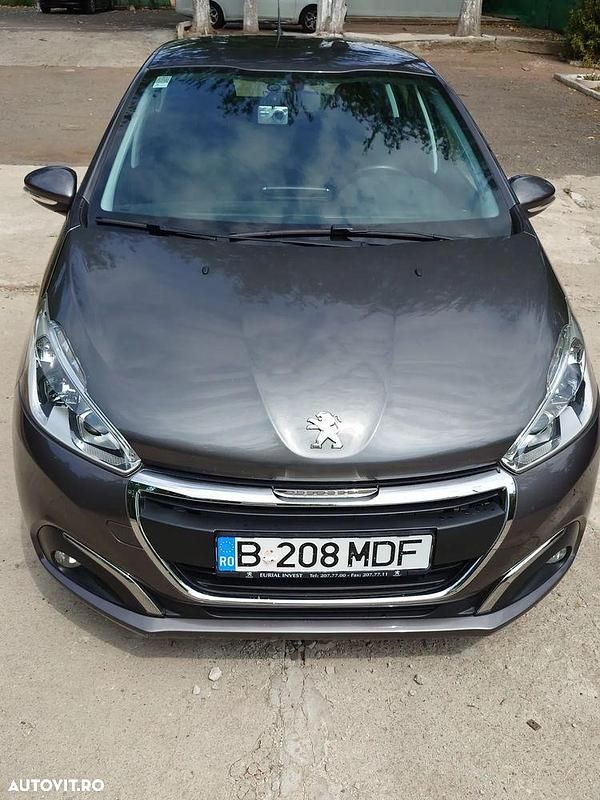 Culoaregri Utilizat 2018 Peugeot 208 Hatchback | 8.900 EUR (Preț bun) - Imagine 1/4