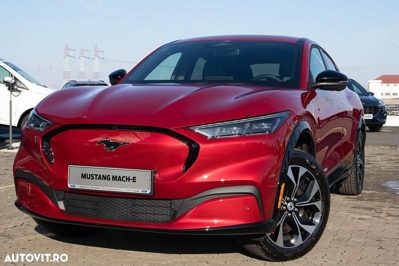 Second-hand Ford Mustang Mach-E 197 kW (269 CP) 2024 Culoarerosu SUV