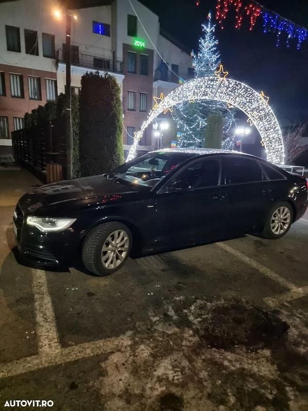 Culoarenegru Utilizat 2014 Audi A6 S-Line Break | 15.500 EUR (Scump) - Imagine 1/4