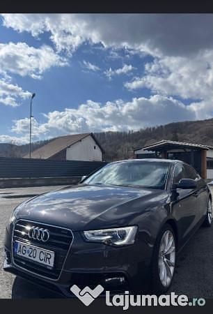 Gri Utilizat 2012 Audi A5 S-Line Coupe | 10.950 EUR (Scump) - Imagine 1/4
