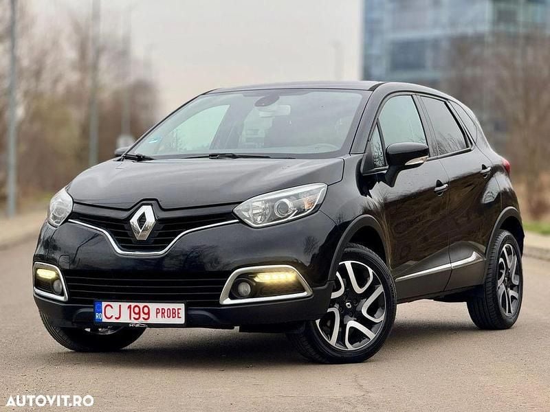Second-hand Renault Captur Dynamique 90 CP (66 kW) 2016 Culoarenegru SUV