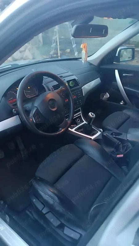 Gri Utilizat 2007 BMW X3 SUV | 2.300 EUR (Super Preț) - Imagine 1/4