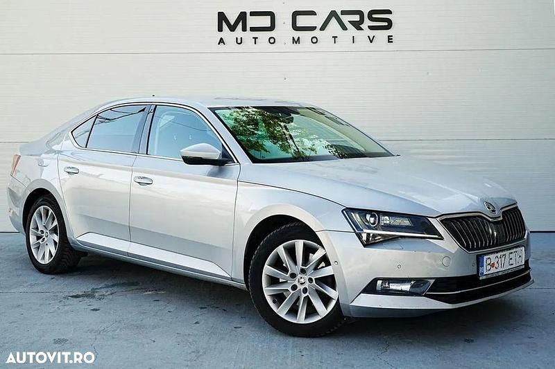 Culoaregri Utilizat 2020 Skoda Superb Ambition Hatchback | 15.499 EUR (Preț OK) - Imagine 1/4
