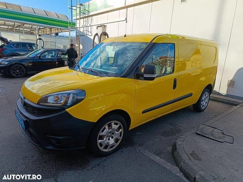 Second-hand Fiat Doblò Pop 95 CP (69 kW) 2018 Culoaregalbeuriu Monovolum