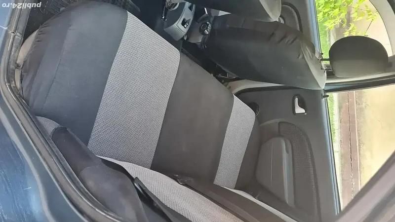 Second-hand Dacia Logan 105 CP (77 kW) 2008 Albastru Berlinǎ