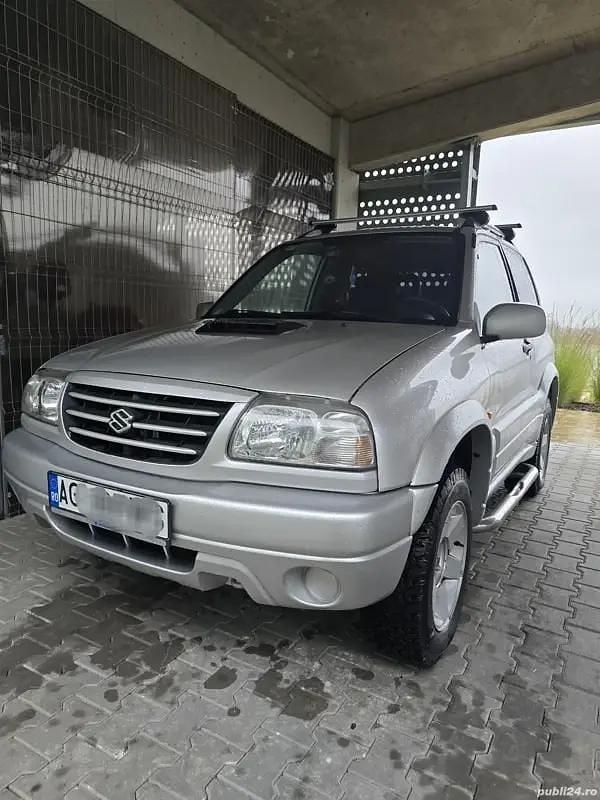 Utilizat 2003 Suzuki Grand Vitara SUV | 4.500 EUR (Super Preț) - Imagine 1/4
