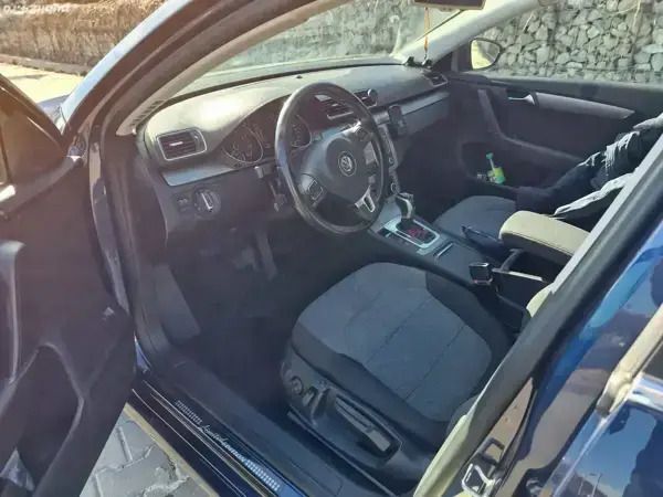 Second-hand VW Passat 190 CP (139 kW) 2011 Berlinǎ