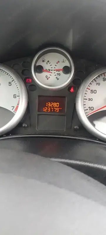 Second-hand Peugeot 207 75 CP (55 kW) 2009 Albastru Coupe