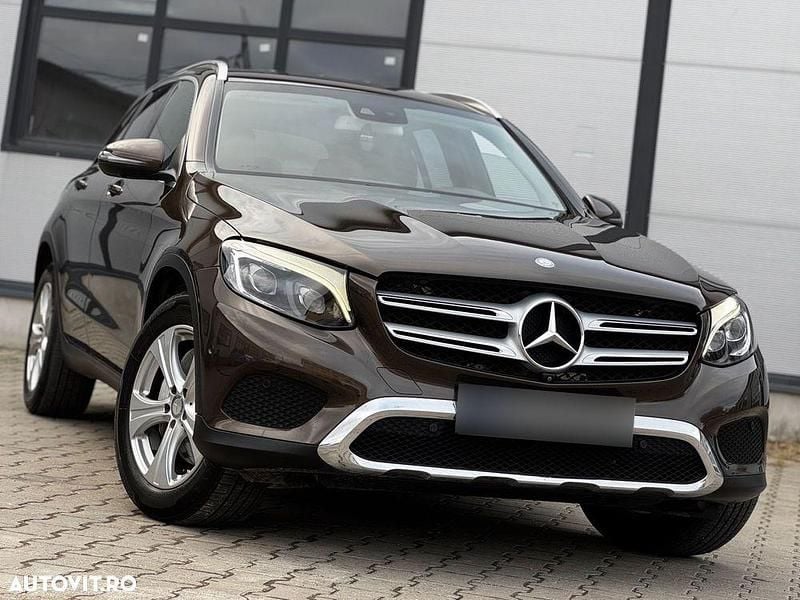 Culoaremaro Utilizat 2016 Mercedes GLC220 Exclusive SUV | 19.950 EUR (Preț OK) - Imagine 1/4
