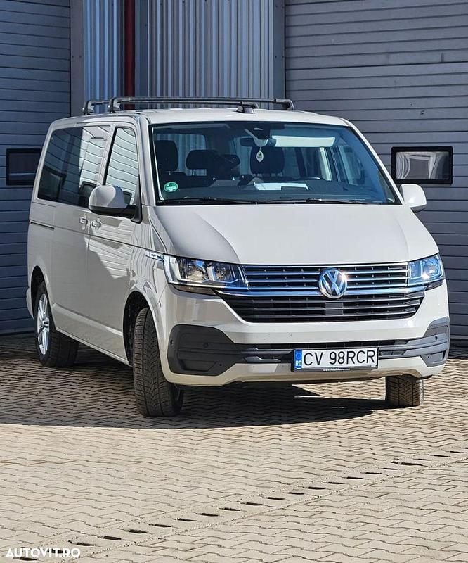 Second-hand VW Multivan Life 150 CP (110 kW) 2020 Gri Van