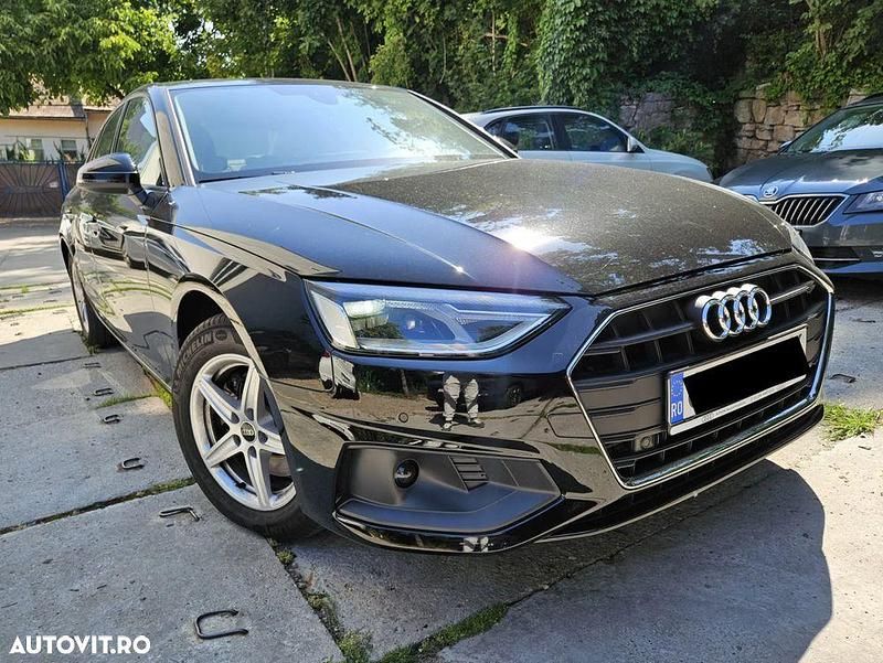 Culoarenegru Utilizat 2024 Audi A4 Comfort Berlinǎ | 25.500 EUR (Super Preț) - Imagine 1/4