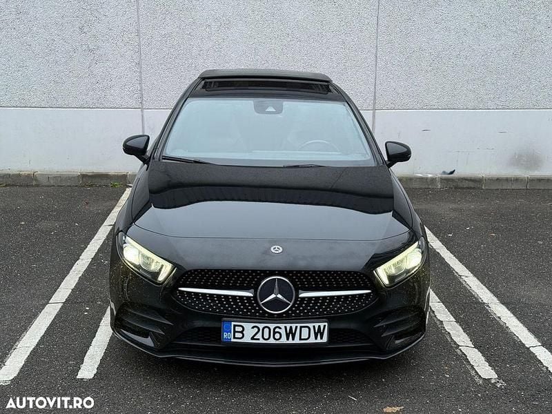 Second-hand Mercedes A180 AMG line 136 CP (100 kW) 2020 Culoarenegru Hatchback