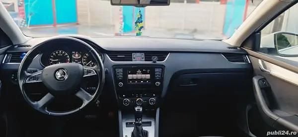 Alb Second-hand 2015 Skoda Octavia Berlinǎ | 12.900 EUR (Puțin scump) - Imagine 1/4