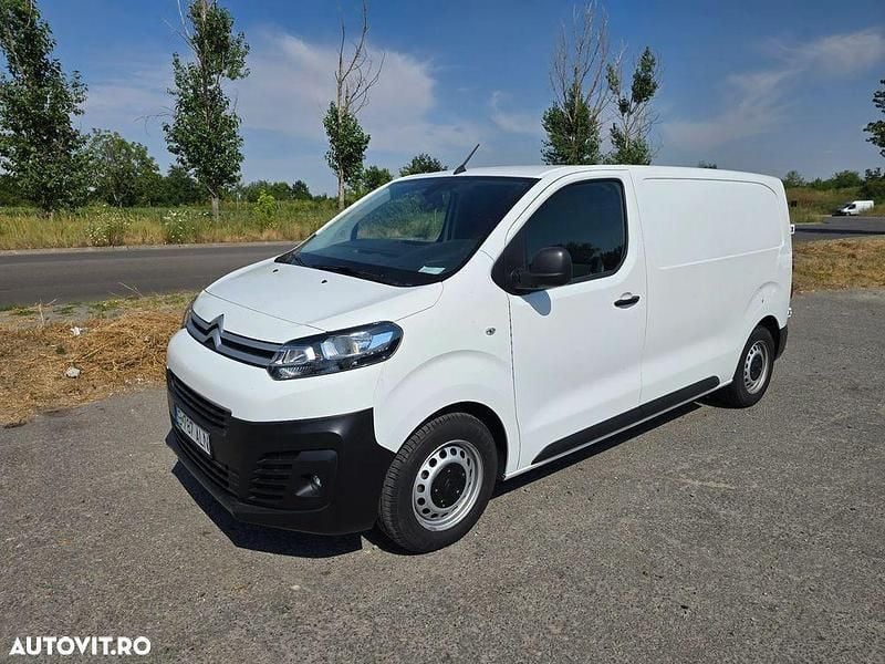 Alb Utilizat 2019 Citroën Jumpy Monovolum | 17.900 EUR - Imagine 1/4