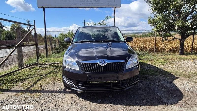 Culoarenegru Utilizat 2014 Skoda Fabia Cool Edition Hatchback | 3.999 EUR (Super Preț) - Imagine 1/4