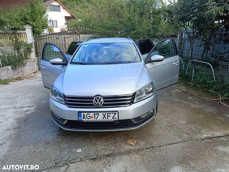 Culoareargint Utilizat 2011 VW Passat Edition Break | 6.060 EUR (Preț OK) - Imagine 1/4