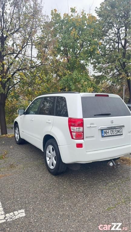 Utilizat 2012 Suzuki Grand Vitara SUV | 8.000 EUR - Imagine 1/3