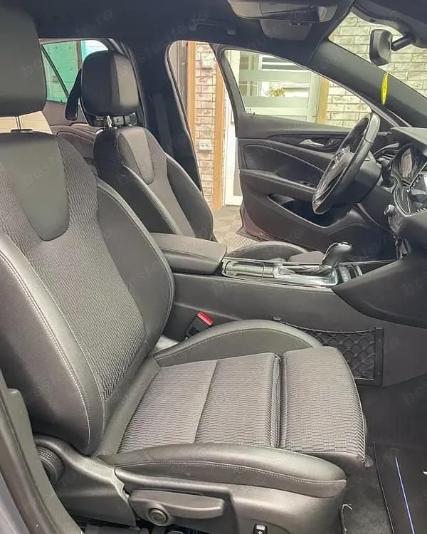 Second-hand Opel Insignia 175 CP (128 kW) 2021 Gri Break